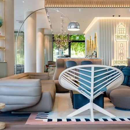 One Hotel